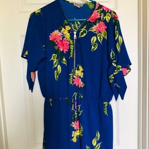 NWOT. Floral dress